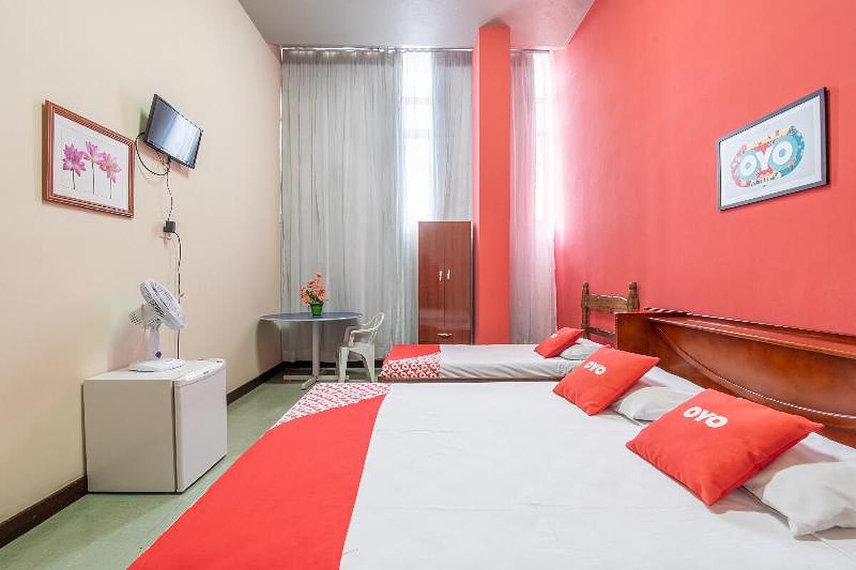 OYO Hotel LEspace