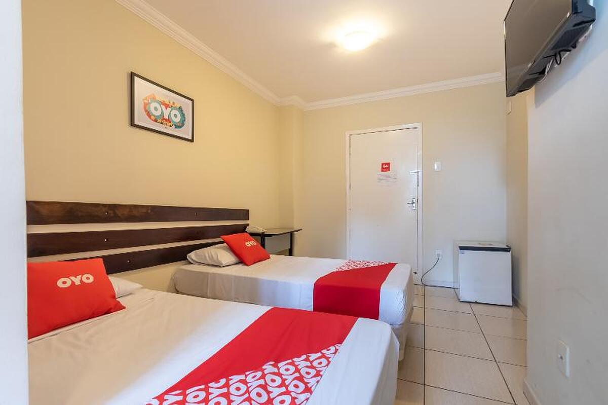 OYO Hotel LEspace