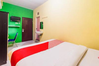 Oyo 2165 Alyah Guest House Syariah