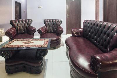 Oyo 2165 Alyah Guest House Syariah