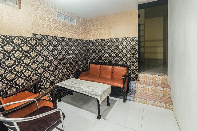 Oyo 2165 Alyah Guest House Syariah