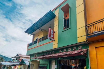 Oyo 2165 Alyah Guest House Syariah