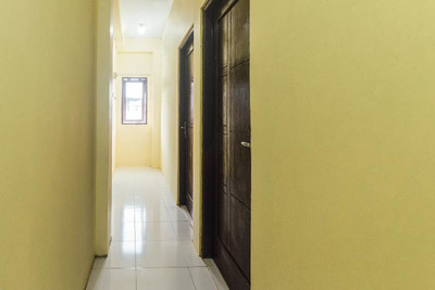 Oyo 2165 Alyah Guest House Syariah