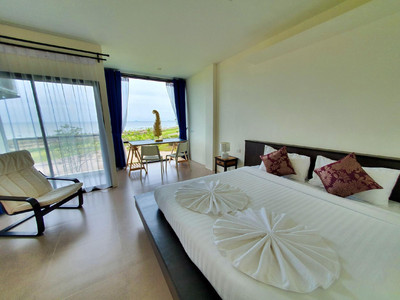 THE BEACH RESIDENCE