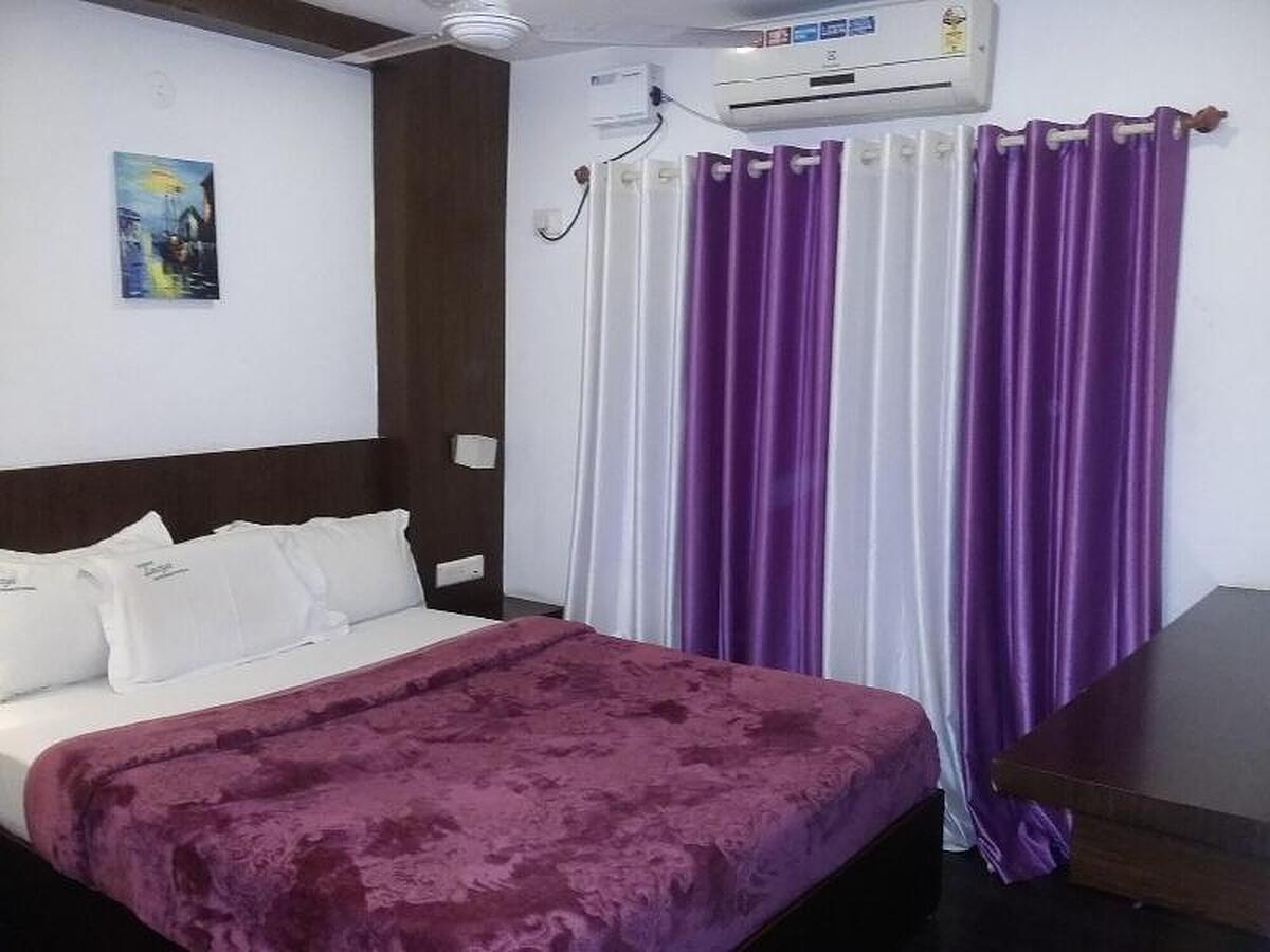Hotel Luciya International