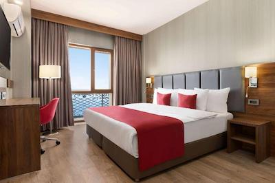 رامادا بای ویندهام وان