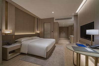 DoubleTree Shenzhen Nanshan Hotel & Residences