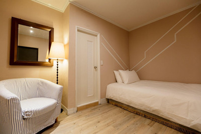 MAY ROOMS TAIPEI NTU