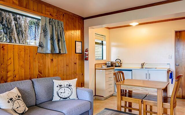 KAITERI MOTELS AND APARTMENTS