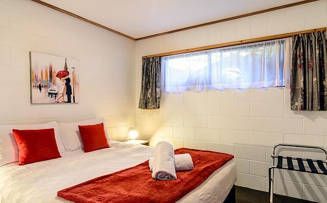 KAITERI MOTELS AND APARTMENTS