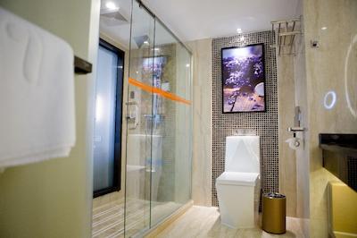 LAVANDE HOTEL SHENZHEN SHIYAN BUS STATION