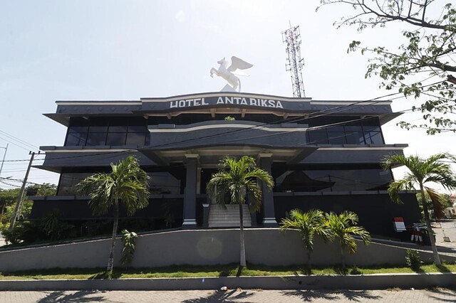 Hotel Antariksa