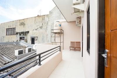 OYO 331 Osuko Residence