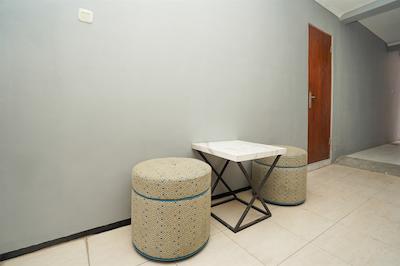 OYO 331 Osuko Residence