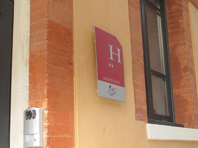 Ha Tel Le Pastel