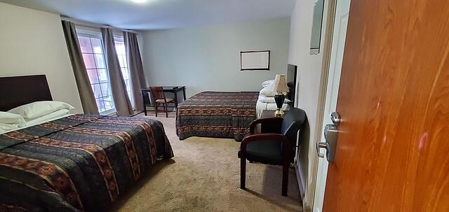 Nettys Nest Visitor Lodge