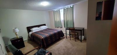 Nettys Nest Visitor Lodge