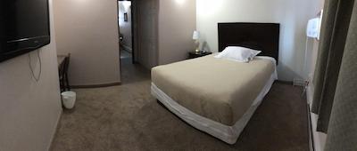 Nettys Nest Visitor Lodge