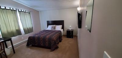 Nettys Nest Visitor Lodge