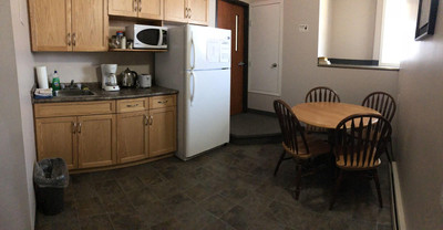 Nettys Nest Visitor Lodge