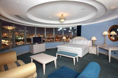 هیلتون بیروت هبتور گرند