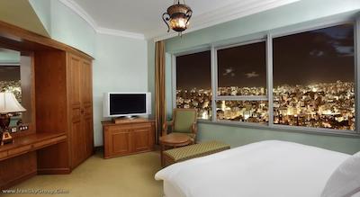 هیلتون بیروت هبتور گرند