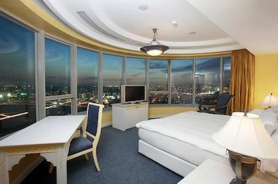 هیلتون بیروت هبتور گرند