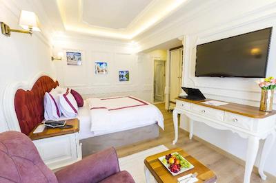 Andalouse Elegant Suit Hotel