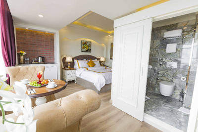 Andalouse Elegant Suit Hotel