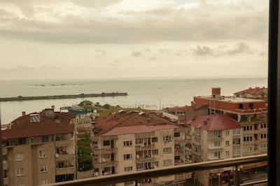 Empula Hotel & Residences