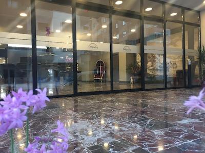 Empula Hotel & Residences