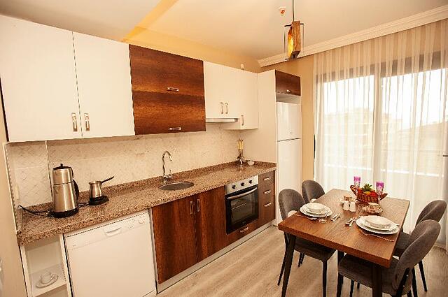 Empula Hotel & Residences