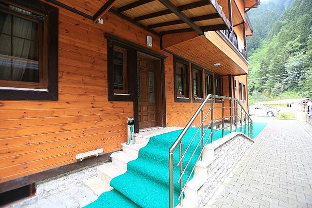 Hirande Otel