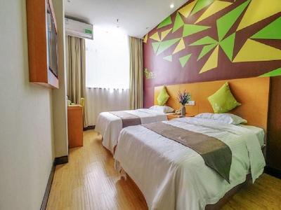 VATICA JIANGSUJIANGUO ROAD XUANWU MARKET HOTEL