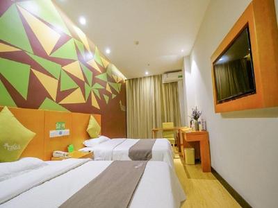 VATICA JIANGSUJIANGUO ROAD XUANWU MARKET HOTEL