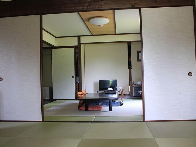 YUFUIN SANSO WAREMOKOU HOTEL