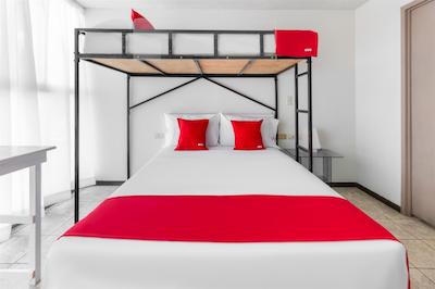 اویو هتل دل لیانتو