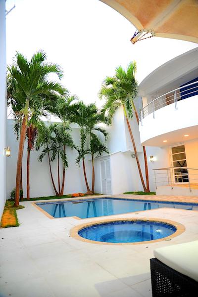 ملیک هتل بوتیک