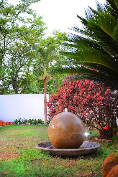 ملیک هتل بوتیک