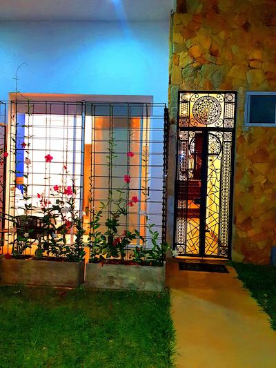 ملیک هتل بوتیک