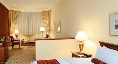 گالریا هتل بیروت