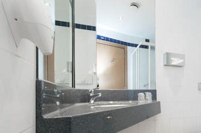 هالیدی این اکسپرس رم سان جیوانی