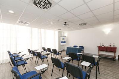 هالیدی این اکسپرس رم سان جیوانی