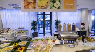 هالیدی این اکسپرس رم سان جیوانی