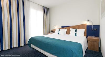 هالیدی این اکسپرس رم سان جیوانی