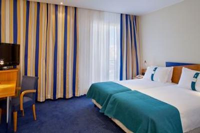 هالیدی این اکسپرس رم سان جیوانی