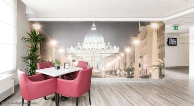 هالیدی این اکسپرس رم سان جیوانی