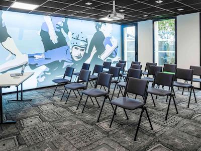 آیبیس استایلز تولوس نورد سسکوییا رس