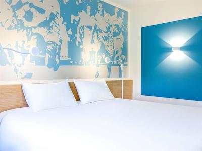 آیبیس استایلز تولوس نورد سسکوییا رس