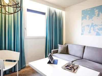 آیبیس استایلز تولوس نورد سسکوییا رس